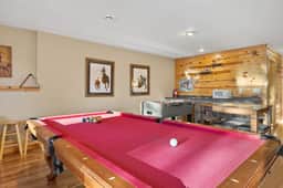 Beaver Creek Luxury Lodge - Image 2