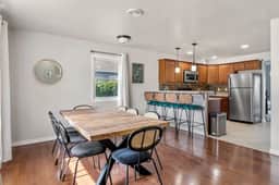 Charming Home- Pet-Friendly- LG Fenced Backyard - Image 3