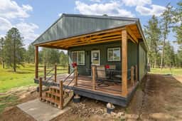 Custer Love Shack - Image 3