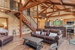 Hot Shot Hideaway - Image 2