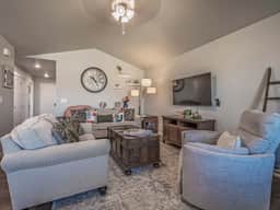 Isaac’s Nook in the Hills - Image 3