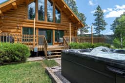 Peaceful Valley Hideaway - Image 2
