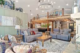The Haven-Rustic Secluded Cabin - Image 2