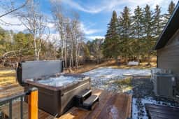 The Haven-Rustic Secluded Cabin - Image 5
