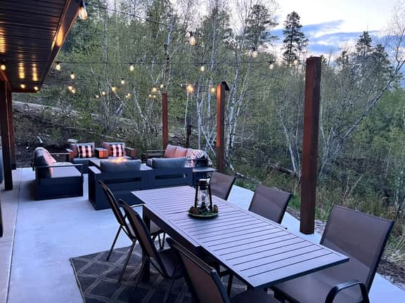 High Mountain Rustic Cabin- Hot Tub- Game Loft - Image 3