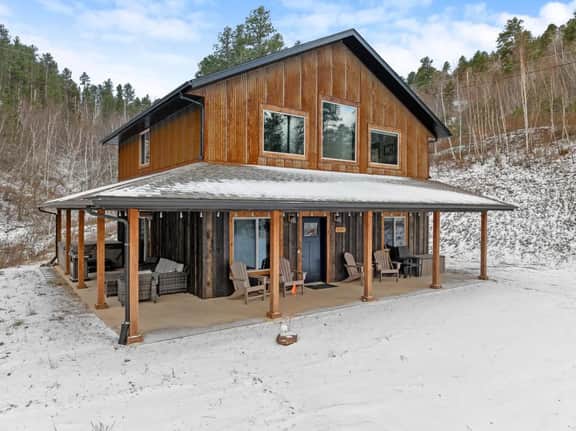 Hillside Haven - Image 4