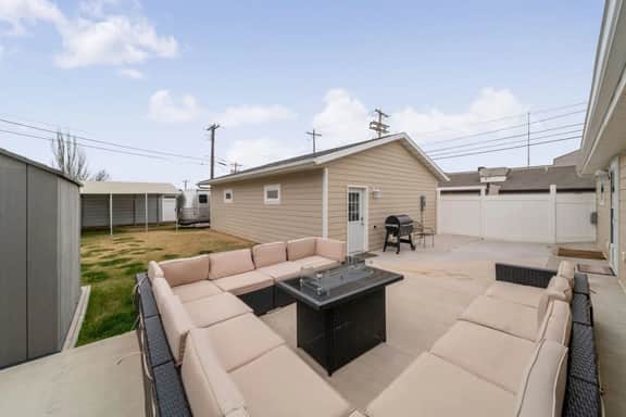 Mt Rushmore Duplex - Image 3