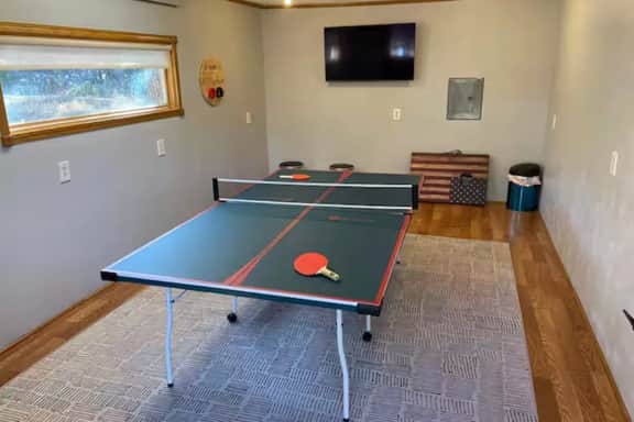 Tatanka Getaway with Hot tub & Game Room - Image 2