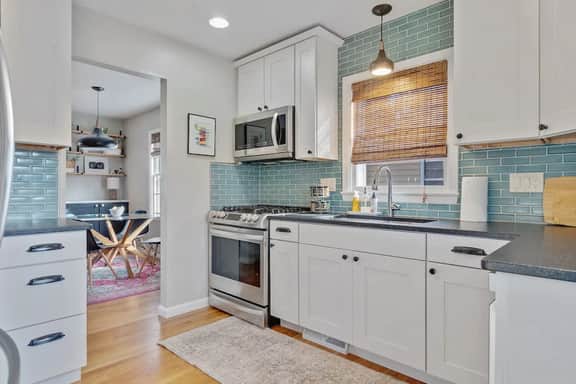 Walk to Parks- Pet Friendly-Top Neighborhood - Image 5