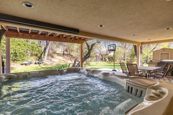 Lime Creek Retreat - Image 1